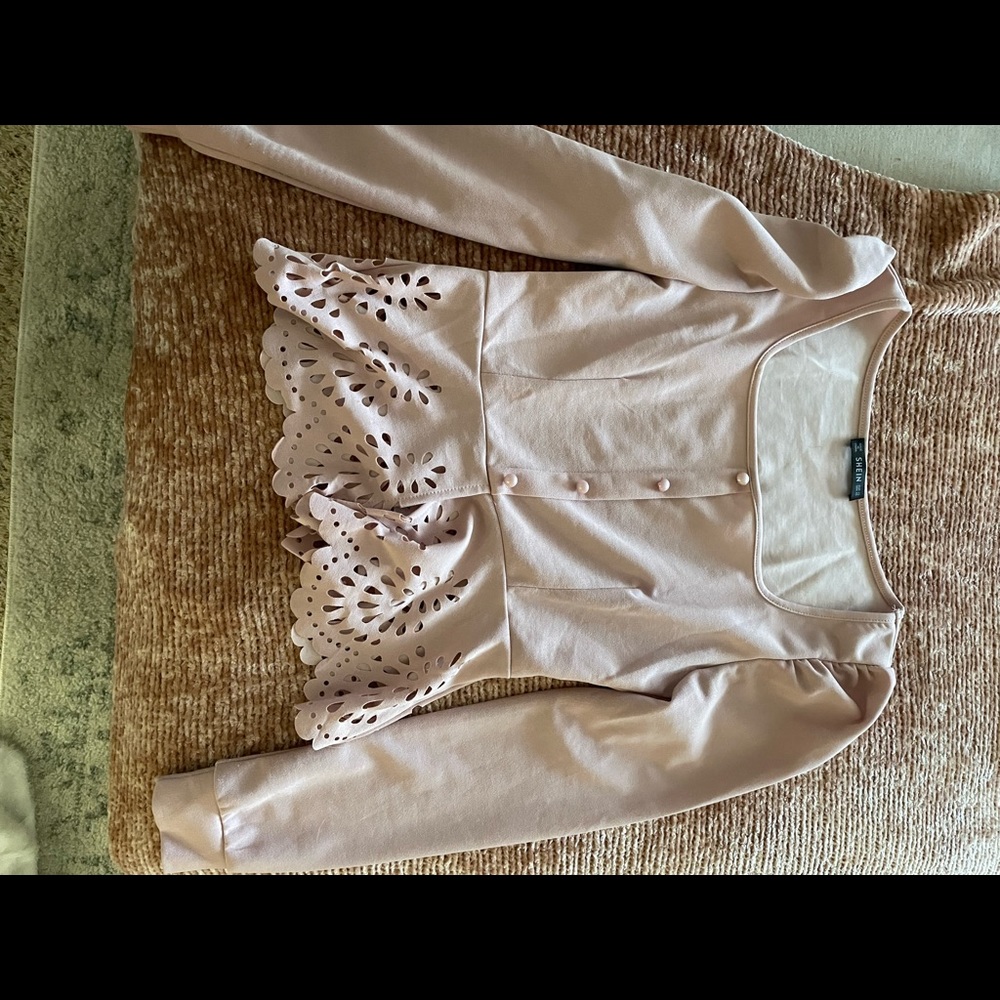 Long sleeve crop shirt